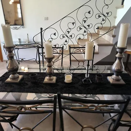 A Touch Of Luxury - Ambelli -