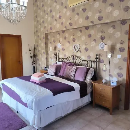 A Touch Of Luxury - Ambelli -