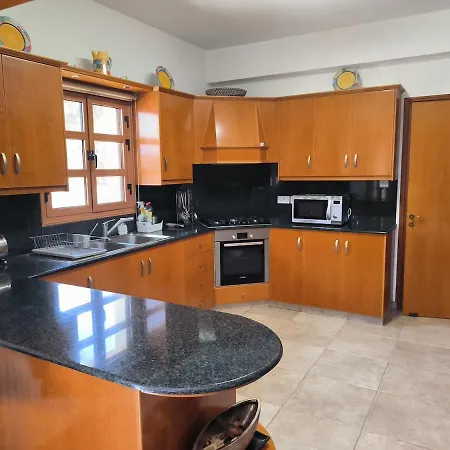 A Touch Of Luxury - Ambelli - Skarinou