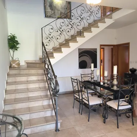 A Touch Of Luxury - Ambelli -